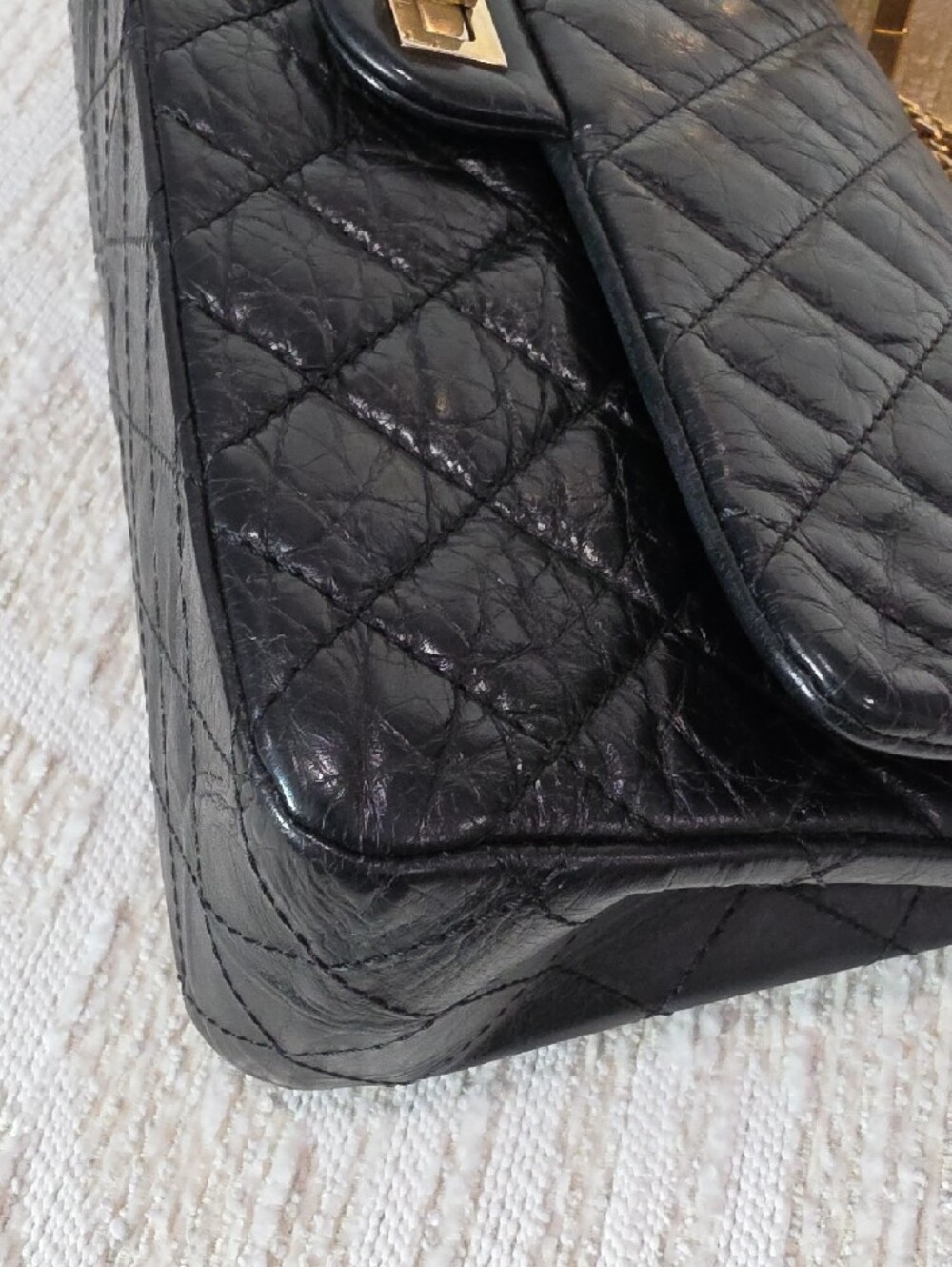 Chanel 2.55 Reissue Double Flap Black Crinkle Leather Shoulder Bag - Picture 7 of 15